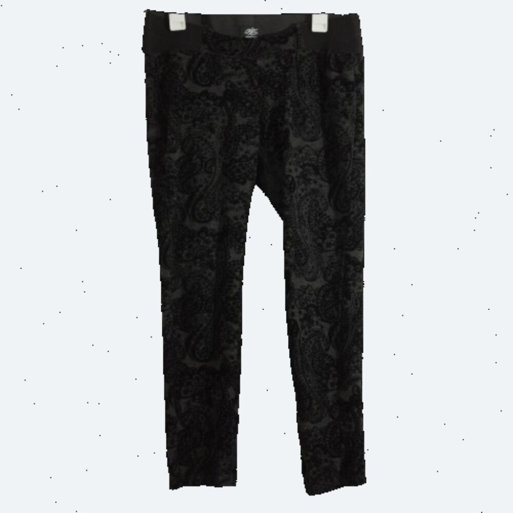 One 5 One Bump it Up Black Velour parsley Low Front Rise Maternity Pant size M